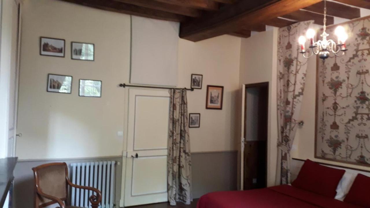 Hotel Manoir de Rouessé Laval  Esterno foto